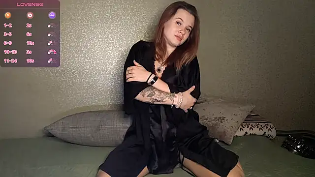 QuiveredFrown online show from November 24, 2025, 12:16 pm