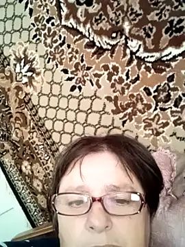 MilaCold5443 online show from April 4, 2026, 12:12 pm