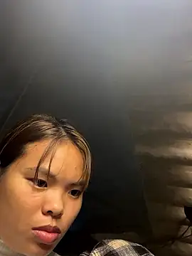 hello-cute online show from January 12, 2026, 5:47 am