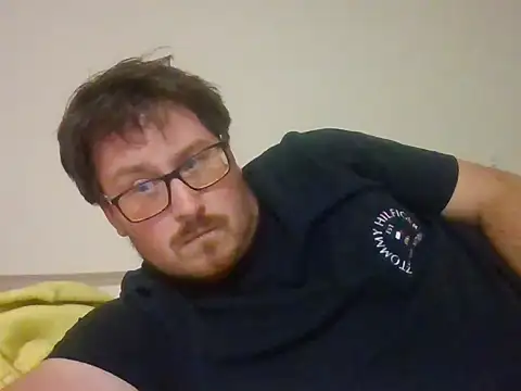 czechguy online show from October 11, 2025, 4:52 pm
