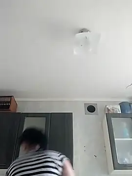 Ella-433 online show from April 7, 2026, 11:01 am