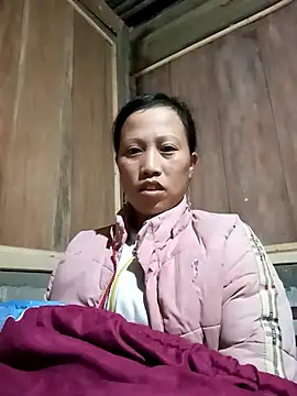 jerry-xx online show from November 22, 2025, 2:16 pm