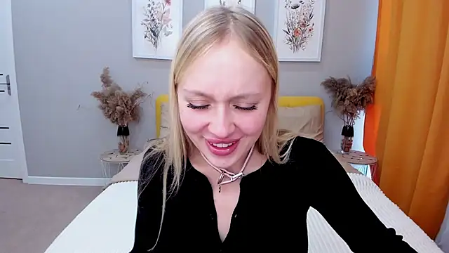 CeaneLino online show from November 23, 2025, 8:24 am