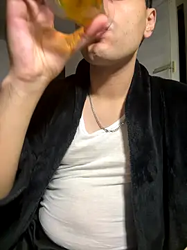 Snapshot of Arabianrainbow chatting on October 11, 2025, 10:44 pm Arabianrainbow online show from October 11, 2025, 10:44 pm