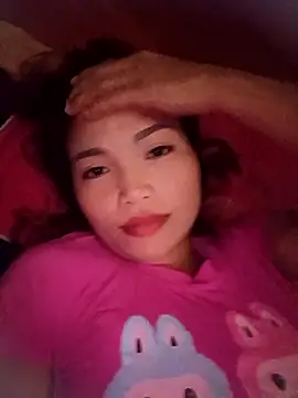 Snapshot of Rabbit-small chatting on October 8, 2025, 6:15 am Rabbit-small online show from October 8, 2025, 6:15 am