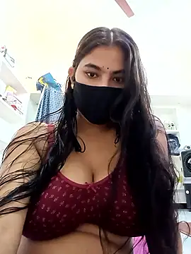 Hot radhaji online show from March 30, 2026, 1:23 pm