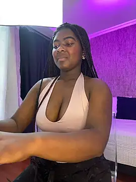 KarinaFlowers  online show from May 27, 2026, 12:23 pm