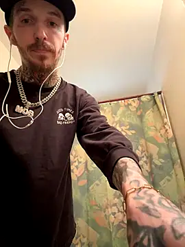 Snapshot of daddysway123 chatting on November 1, 2025, 7:41 pm daddysway123 online show from November 1, 2025, 7:41 pm