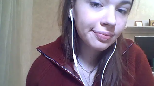 Snapshot of CeyaLier chatting on February 7, 2026, 8:39 pm CeyaLier online show from February 7, 2026, 8:39 pm