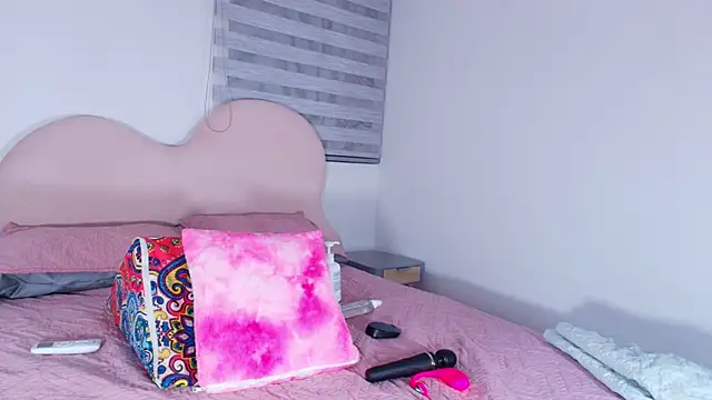 lu mystic online show from March 11, 2026, 3:22 am