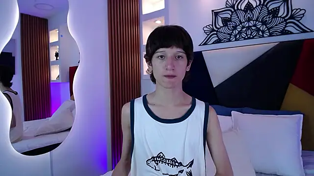 Snapshot of Emo_Boy_ chatting on February 20, 2026, 8:44 pm Emo Boy online show from February 20, 2026, 8:44 pm