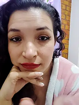 Miacollins12 online show from October 16, 2025, 3:20 pm