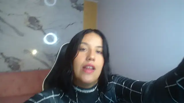 ailyn ch1 online show from December 21, 2025, 4:41 pm