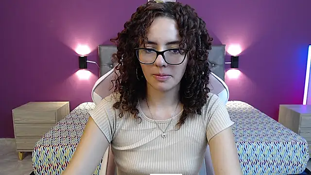 Dulcee Gaby online show from March 20, 2026, 11:33 am