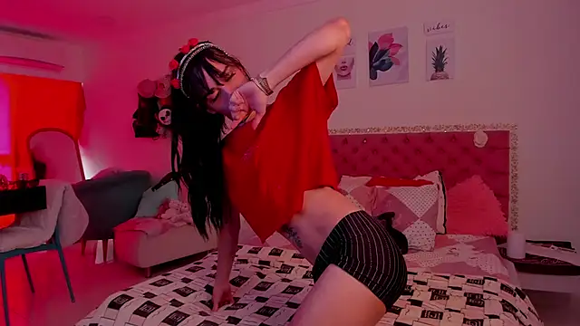 KittyChannel  online show from November 20, 2025, 7:47 pm