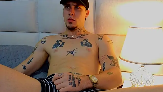 Snapshot of JacobRhude_ chatting on October 7, 2025, 11:17 pm JacobRhude  online show from October 7, 2025, 11:17 pm