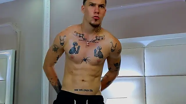 Snapshot of JacobRhude_ chatting on October 21, 2025, 1:32 pm JacobRhude  online show from October 21, 2025, 1:32 pm