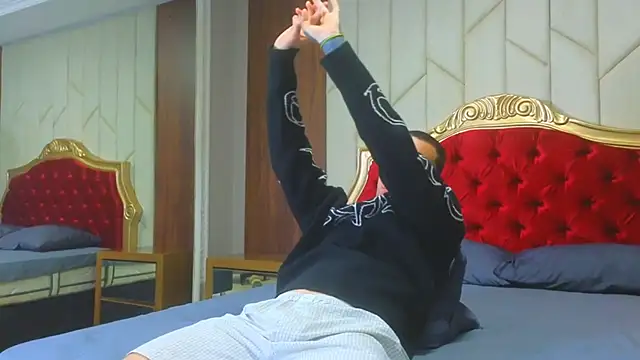 Snapshot of JacobRhude_ chatting on October 22, 2025, 1:54 pm JacobRhude  online show from October 22, 2025, 1:54 pm