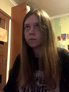 LunaVirelle online show from November 15, 2025, 5:17 pm