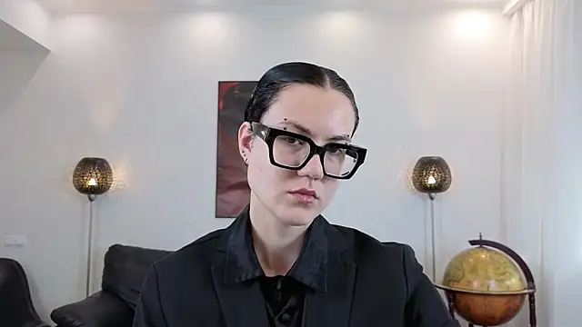 Marie Fitch online show from May 21, 2026, 3:04 am