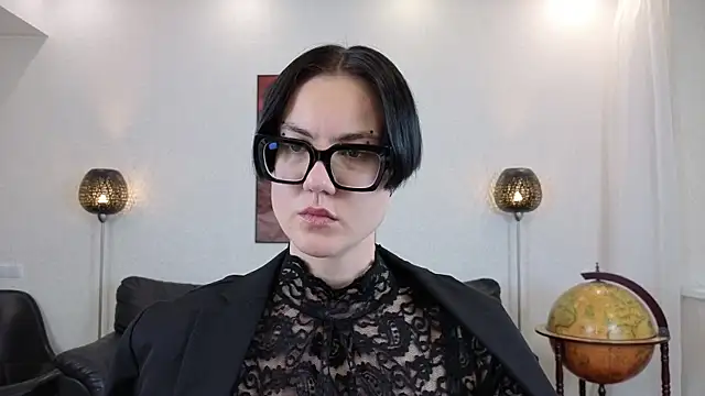 Marie Fitch online show from May 25, 2026, 1:05 am