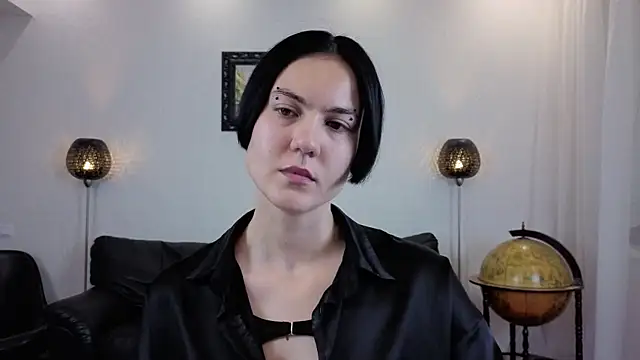 Marie Fitch online show from August 4, 2026, 3:44 am