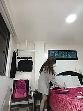 Lucy colee online show from November 23, 2025, 1:48 am