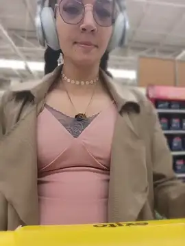 Lucy colee online show from March 19, 2026, 7:03 pm