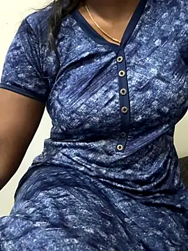 Tamilmallu-duskygirl03 online show from November 9, 2025, 6:23 pm