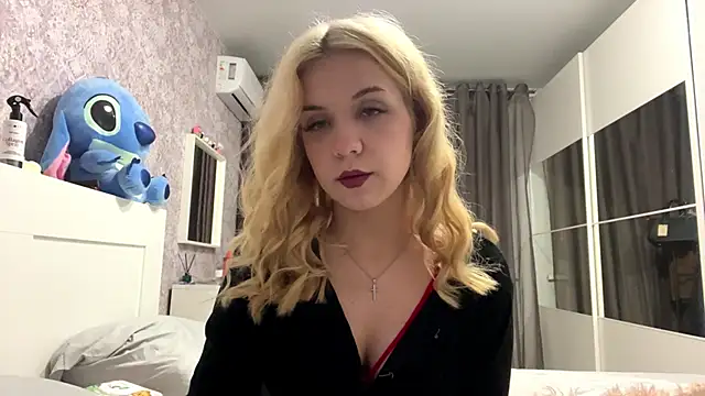 Randa babygirl online show from November 4, 2025, 5:17 pm