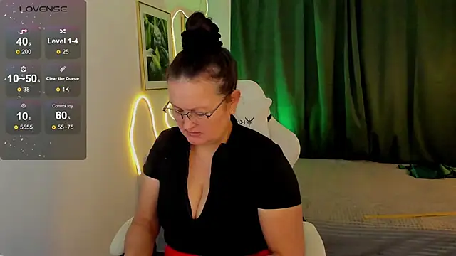 Snapshot of hottyannaa chatting on January 6, 2026, 2:59 am hottyannaa online show from January 6, 2026, 2:59 am