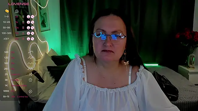 Snapshot of hottyannaa chatting on November 29, 2025, 2:44 am hottyannaa online show from November 29, 2025, 2:44 am