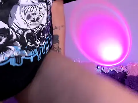 HeidyRousse online show from November 1, 2025, 11:15 am