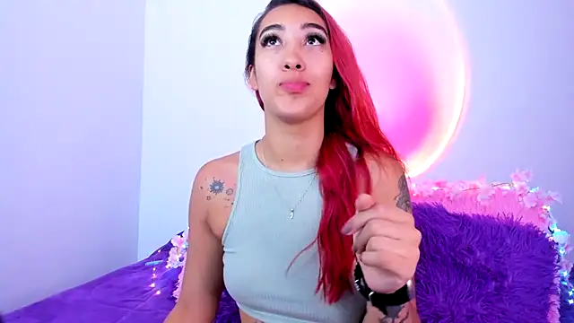 HeidyRousse online show from October 29, 2025, 11:53 am