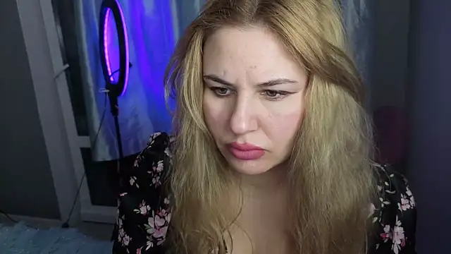 Passion-Blondy online show from March 24, 2026, 6:19 pm