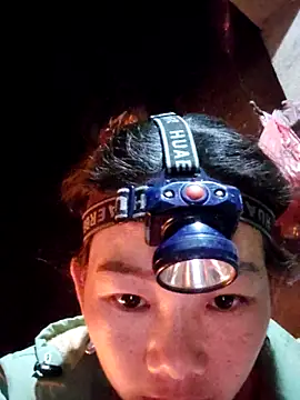 gio-thu online show from March 1, 2026, 5:57 pm