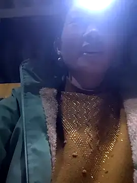 gio-thu online show from November 28, 2025, 6:41 pm