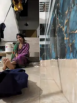 funnight4ubaby8456 online show from April 6, 2026, 6:53 pm