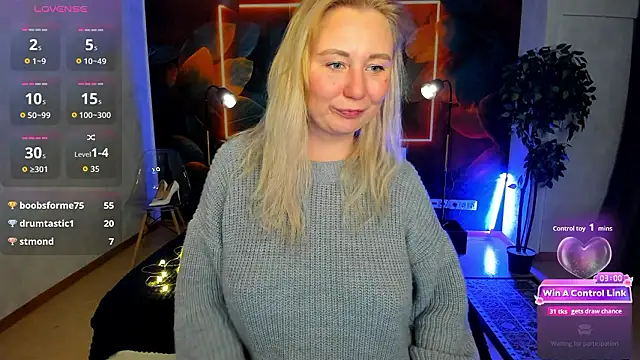 Snapshot of scent__of_woman chatting on February 3, 2026, 2:53 am scent of woman online show from February 3, 2026, 2:53 am