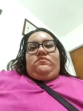 Snapshot of NenitaHot_06 chatting on October 17, 2025, 6:32 pm NenitaHot 06 online show from October 17, 2025, 6:32 pm