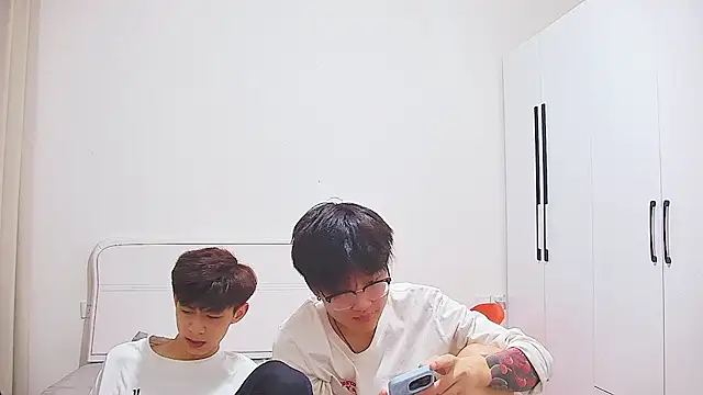 Snapshot of KK-cuteboy chatting on June 10, 2026, 11:55 am KK-cuteboy online show from June 10, 2026, 11:55 am