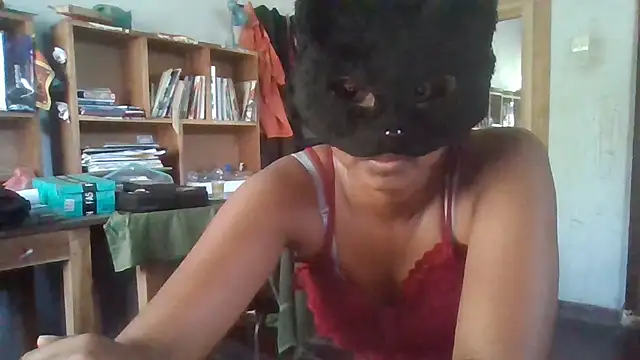 Nora-2003 online show from April 23, 2026, 9:27 am