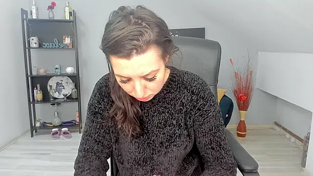 BettyJamess online show from January 8, 2026, 4:40 am