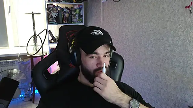 Nik Namee online show from December 2, 2025, 9:22 am