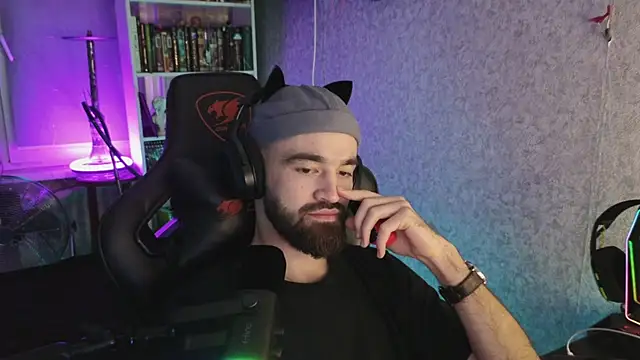 Nik Namee online show from October 9, 2025, 2:12 am