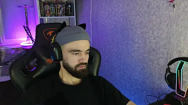 Nik Namee online show from October 10, 2025, 2:56 am