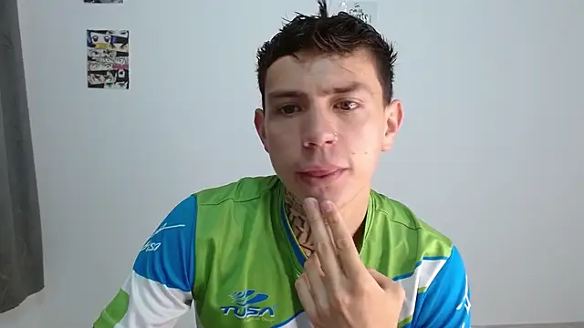 hot teo  online show from December 2, 2025, 11:23 am