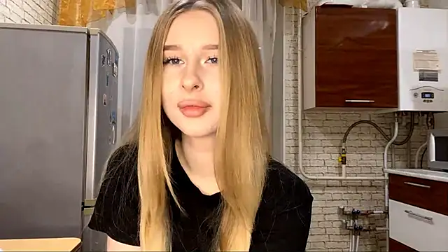 RosalindSherlock online show from October 16, 2025, 8:17 pm