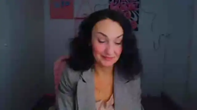 Rosie Rosee online show from April 8, 2026, 11:22 am