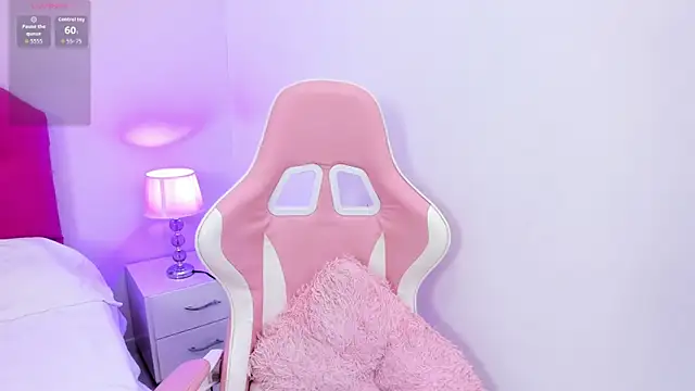 Snapshot of Juana_miel chatting on February 28, 2026, 8:30 pm Juana miel online show from February 28, 2026, 8:30 pm